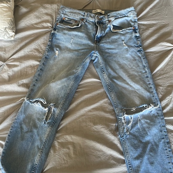 Zara Slim Boyfriend Jeans - Picture 2 of 5